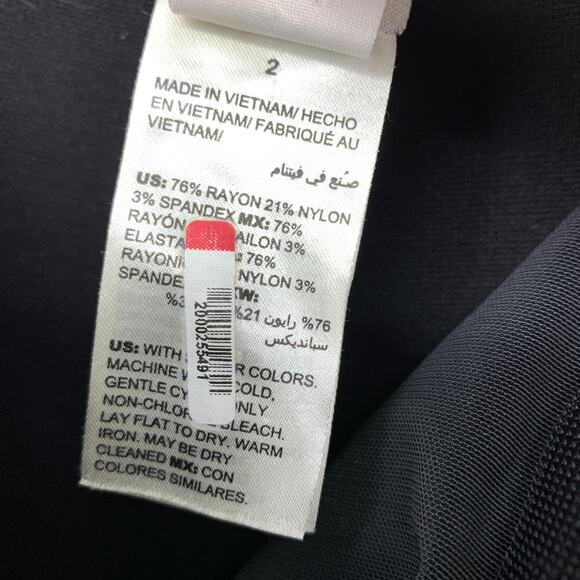 Chicos Pull On Ponte Slim Straight Pant Womens Sz 2 US 12 Black Elastic Waist - Picture 6 of 6